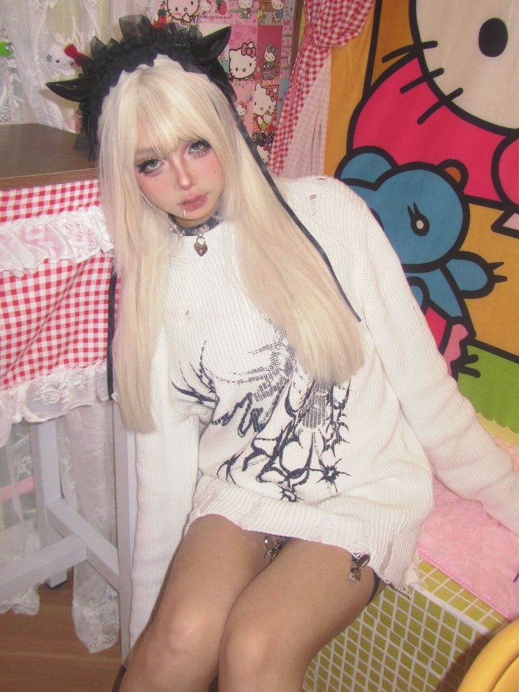 Dark Sweater Design White/Black with Gothic Centipede Aesthetic