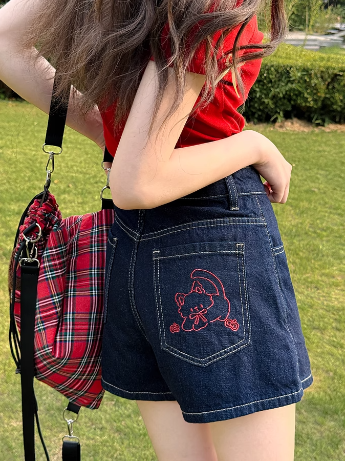 Blue Wide-leg Denim Shorts Kitty Embroidery Back