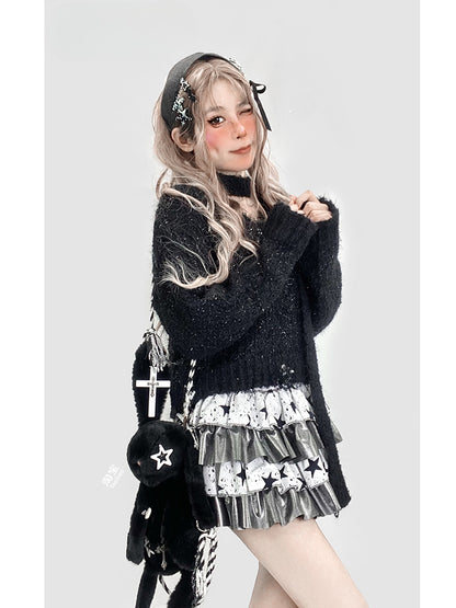 Schwarzer Strickpullover mit V-Ausschnitt und Schal