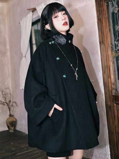 Cape Placket Banded Black Gothic Coat Button - Embroidery Collar Goldfish Single-breasted