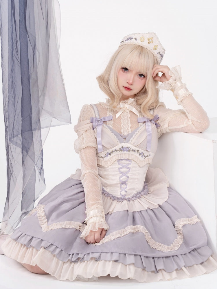 ベージュのフリルネックライン、ジュリエットスリーブ、シースルーブラウス