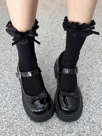 Ruffled Ankle Socks with Bowknot Details - Xi Shang Mei Shao