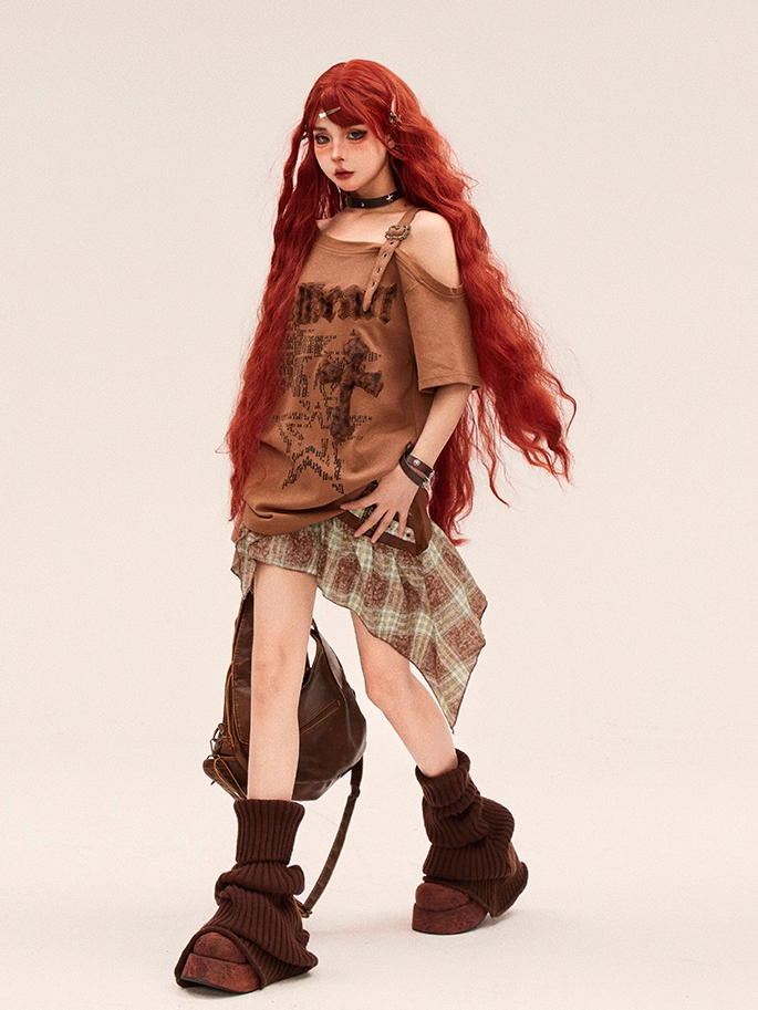 Fashion Gyaru Asymmetrischer T-Shirt Ausschnitt Leopard Kreuz Applikation Braun