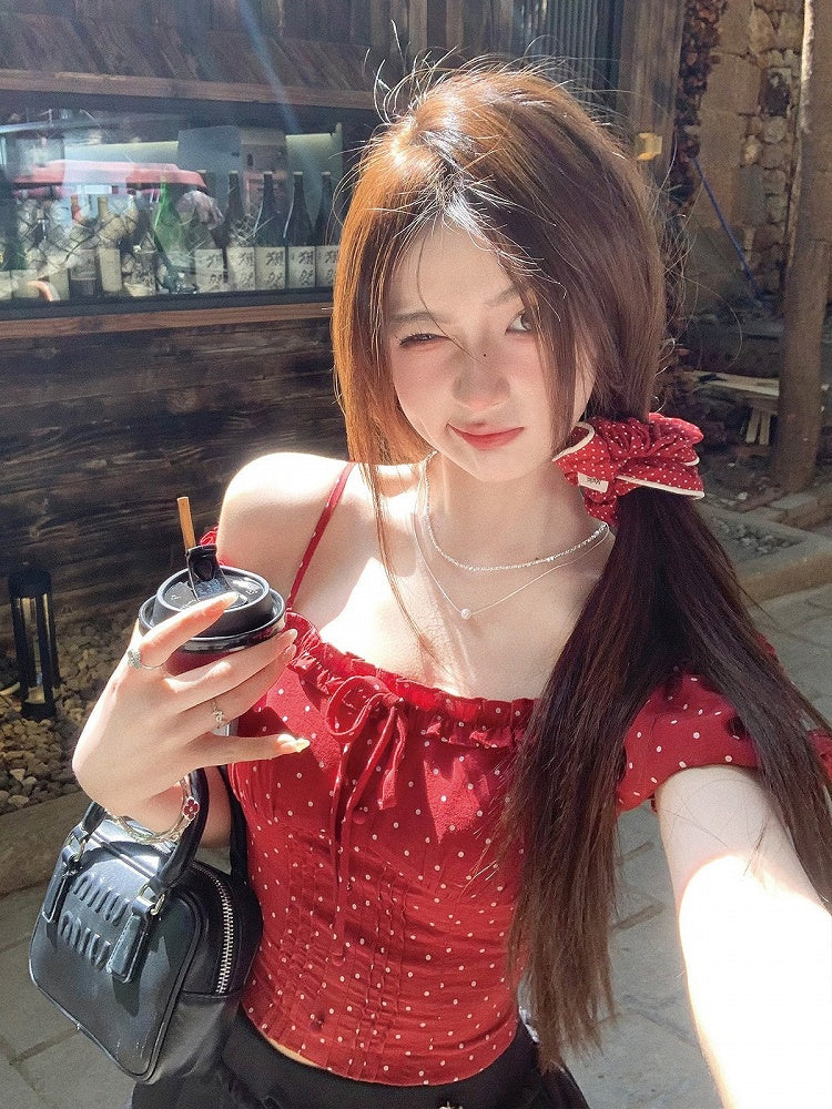Red Square Neckline Short Sleeve Top with Polka Dot Pattern - Qchiwawameme