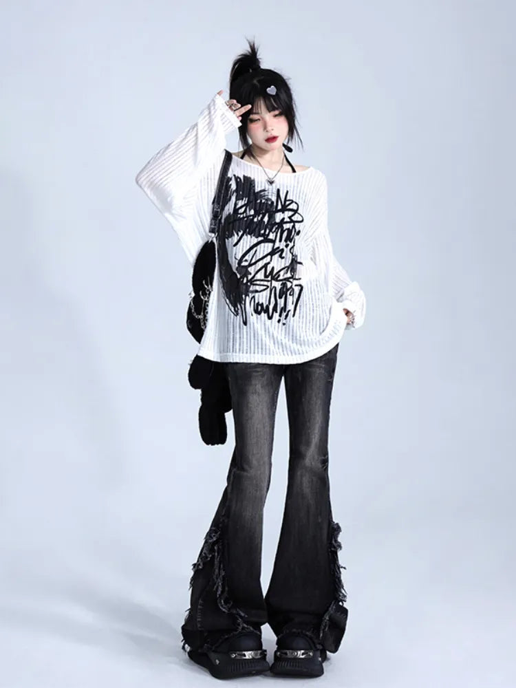 Lockerer weißer Strickpullover mit Graffiti-Passform und Print