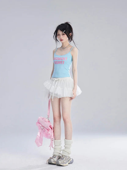 ブルーレタープリントのビタースイートキャミトップ