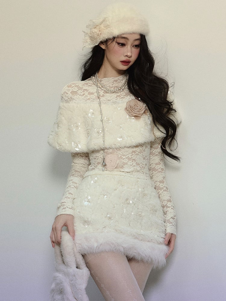 Aprikosenfarbener Plüsch-Minirock mit Paillettendetail