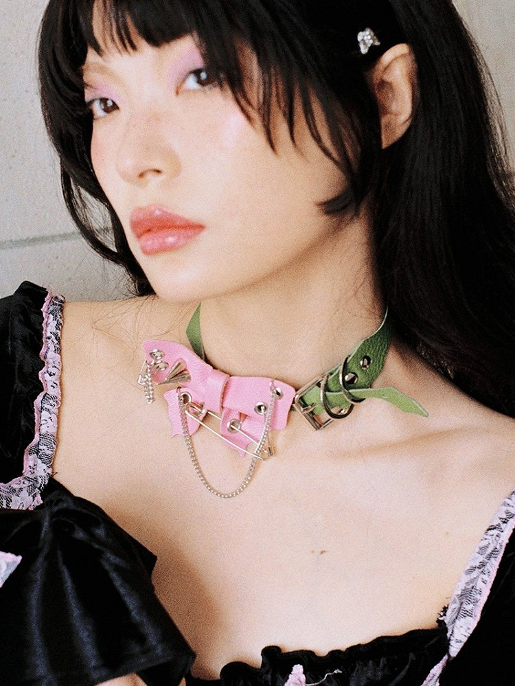 Pin Pink Studded Safety Green Punk Butterfly Adjustable with Details Choker Strap PU