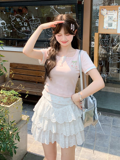 フェイクツーピース ピンクチェリー刺繍 スイートフローラルTシャツ