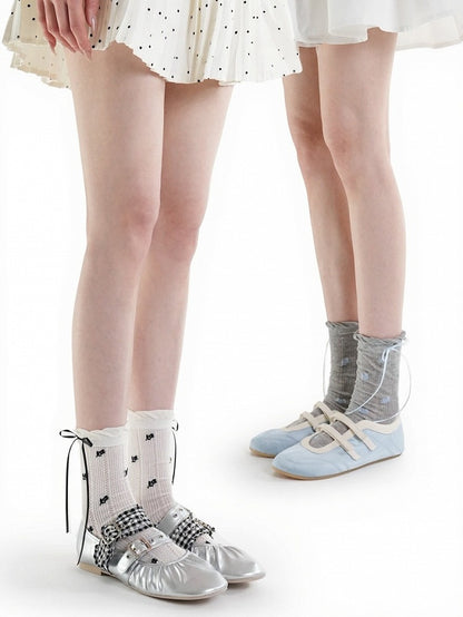 Ruffle Lace Ankle Socks with Floral Pattern in 3 Colors - ModaSwings