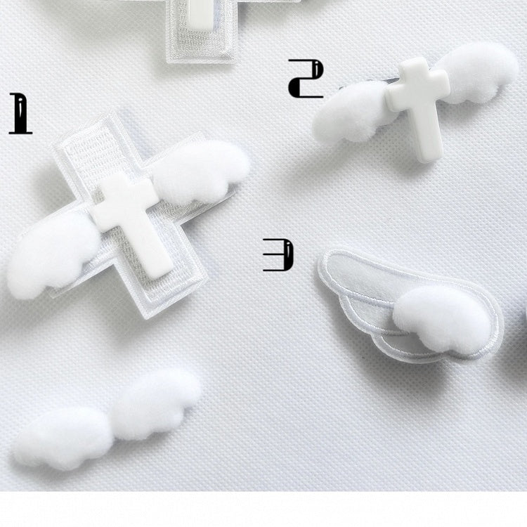 White Yami Wing Kawaii Hairclip and Cross
