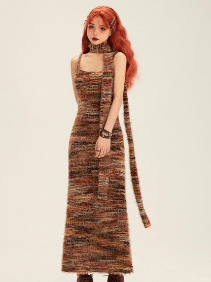 H-Line Close-fitting Matching Dress with Straps Striped Brown Knit Scarf Yellow Spaghetti
