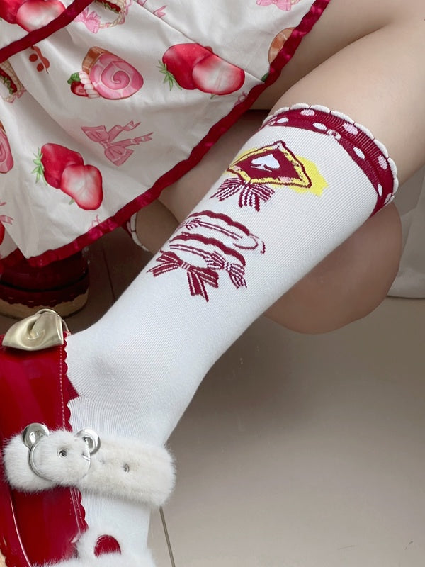 Weiße Lolita-Wadensocken mit Schleifenmuster und Rüschenbündchen