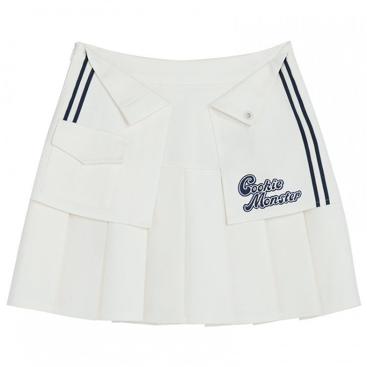 ホワイトスポーツスリムフィットプリーツスカート