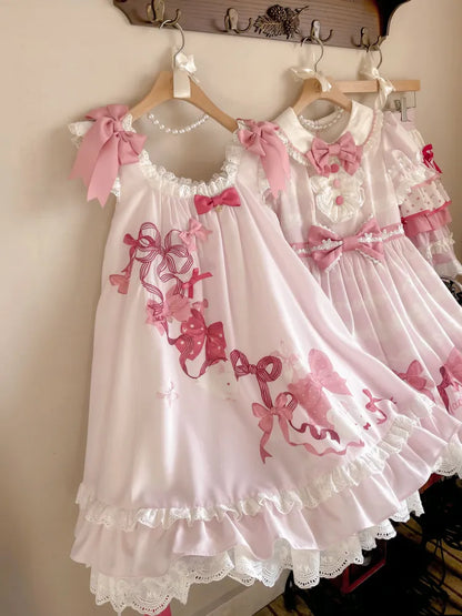 Kleid mit Schleife, Ösen, gewelltem, süßem rosa Besatz und Lolita-Häschen