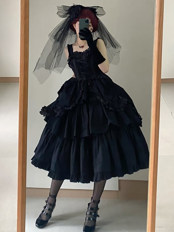 Heart-shaped Lolita Version Bowknots Black Dress and with Long JSK Ruffled Gothic Decoration