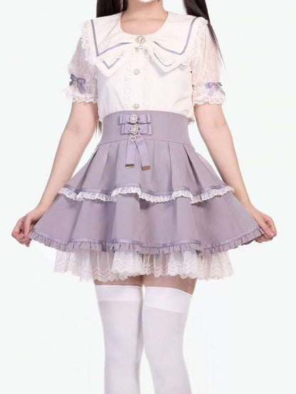 Jirai Kei Bluse mit Schleife, lila-weißem Kragen, Schleifen und Kronenbrosche