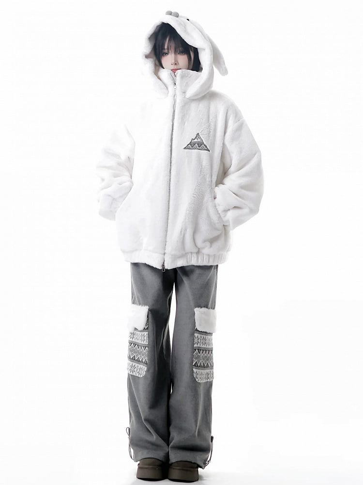 Lining Seal-inspired White Hooded Cozy Jacket with Fleece Plush