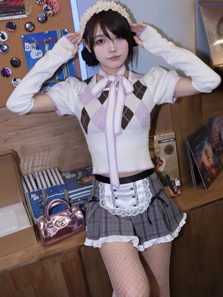 ベージュダイヤモンドショートパフスリーブニットセーター