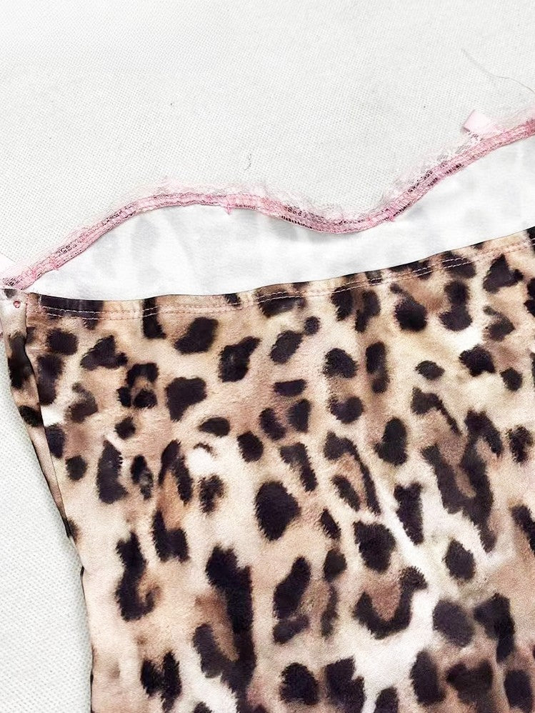 Mit trägerlosem Leoparden-Cami-Top, gepolstert, rosa Muster, Körbchen, braun