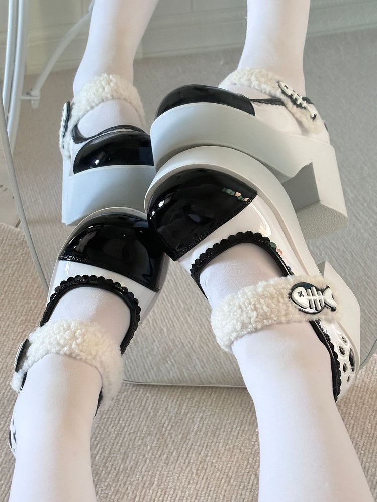 ホワイト ジライケイ クロー フィッシュボーン プラットフォーム シューズ