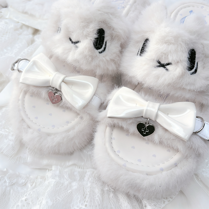 Plush Jirai Slippers: Kei White with Embroidery Platform Kitten