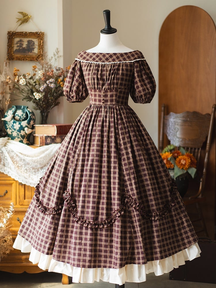 クリーム色のコットン裾スカート フラウンスウエスト ホワイトアンダーゴム