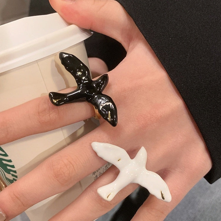 Dove Black/White Y2K Ring/Necklace