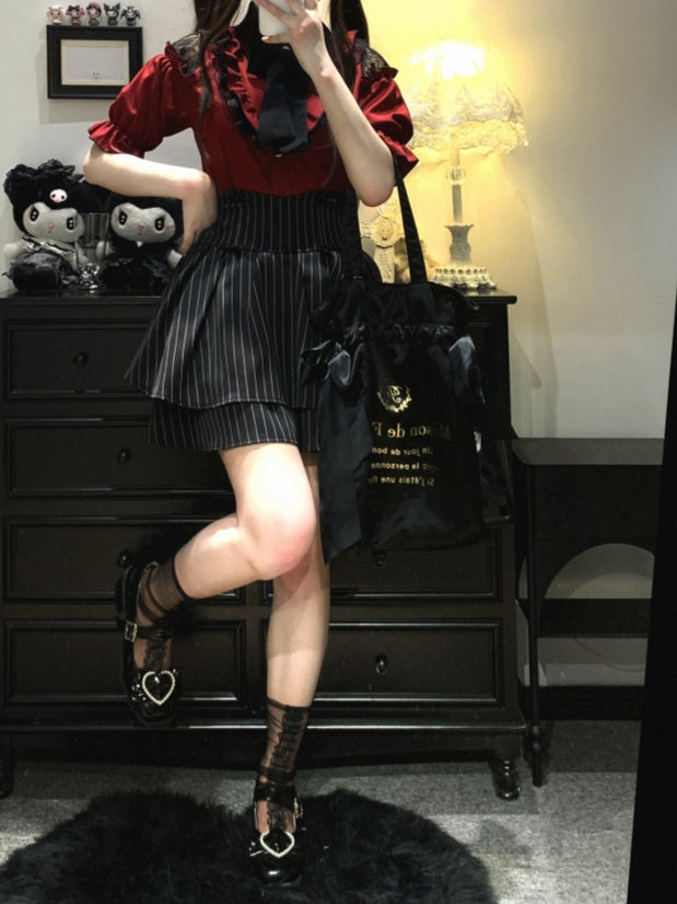 カットアウトショルダーレーストリムブラウスタイ（リボン付き） ジライケイ ブラック/レッド/ピンク/ホワイト