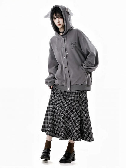 Knöchellanger, schwarz-weiß karierter Meerjungfrauenrock mit Taschendetail