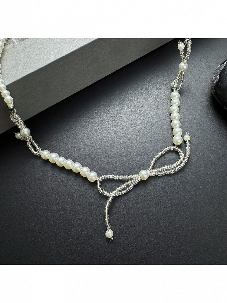 White Beaded Bow Necklace with Pearl Details - YSHXS