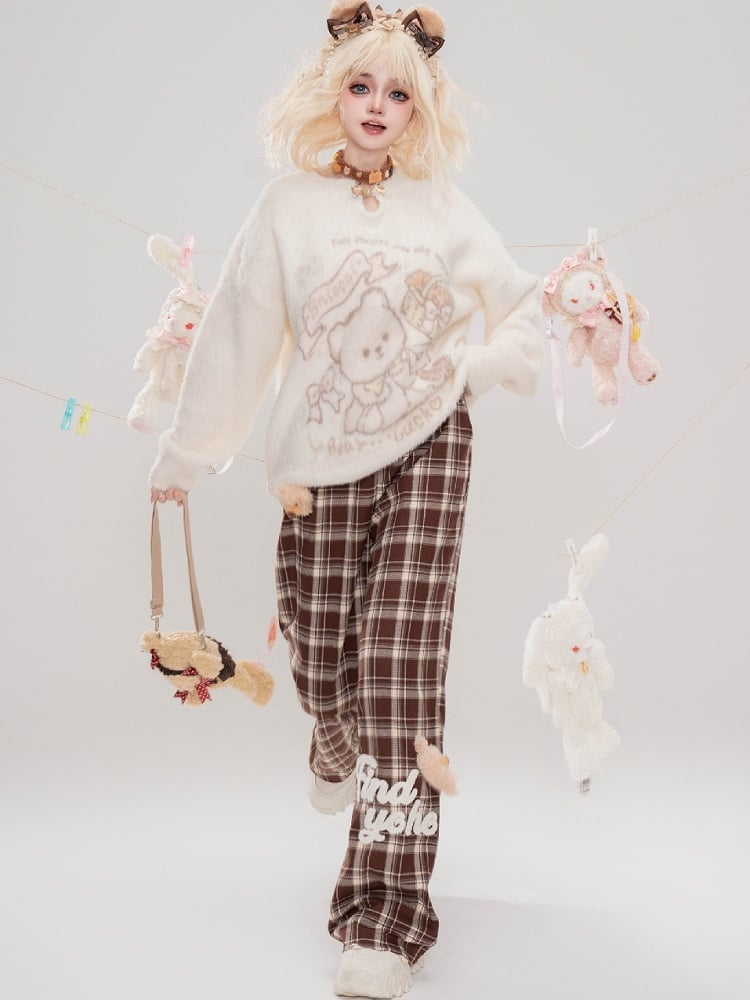 Süße, mit Bären verzierte, gerade geschnittene Hose in Kamelkaro