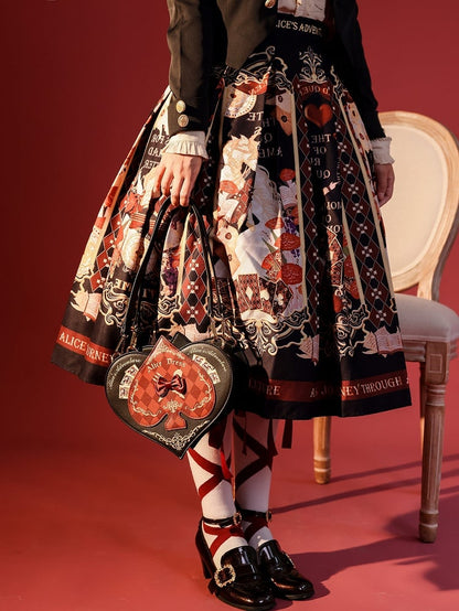 黒と赤のハート型ハンドバッグ