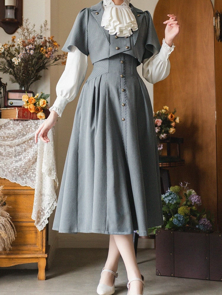 Hellstaubblauer Frühlings-Vintage-Lolita-Rock mit hoher Taille und Stäbchen