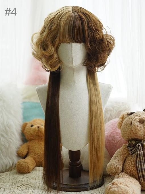 Geteilte, hüftlange, lockige Perücke mit vollem Pony