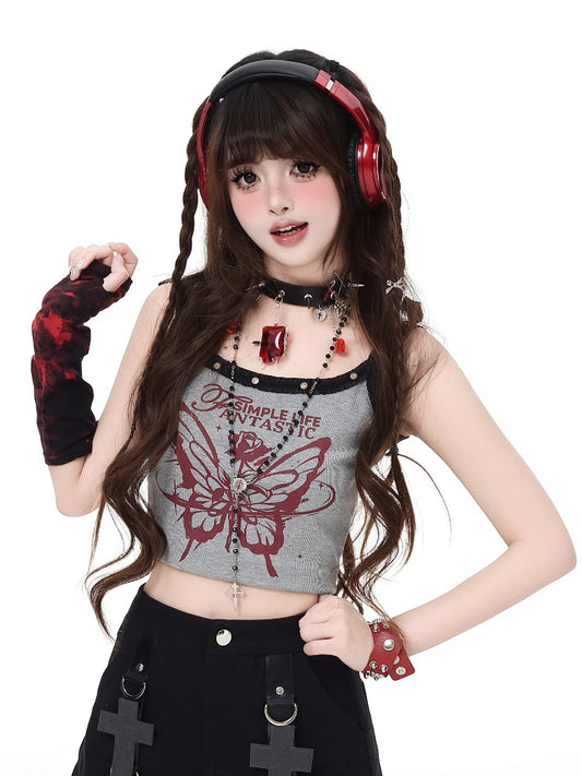 Glamorous Cropped Cami Top mit Schmetterlings-Print in Grau