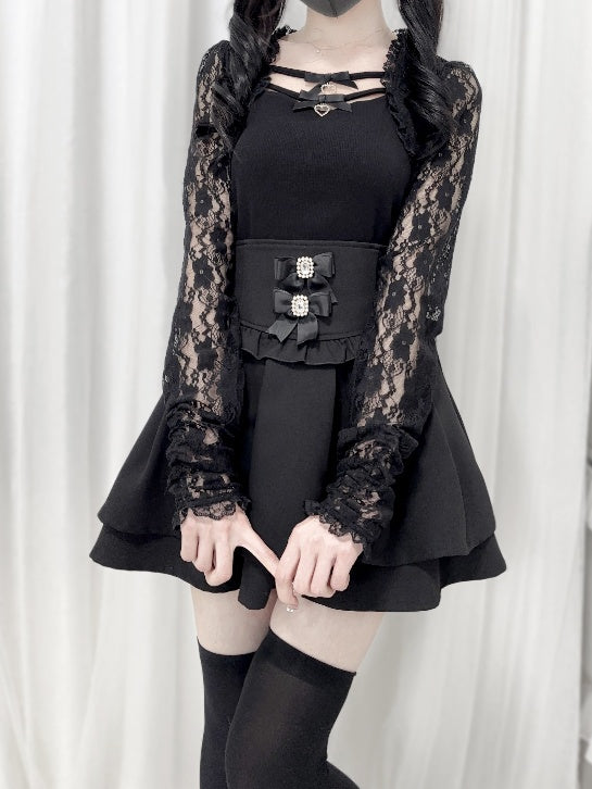 Jirai Kei Top mit Schleifen und Spitzenärmeln in Schwarz/Weiß