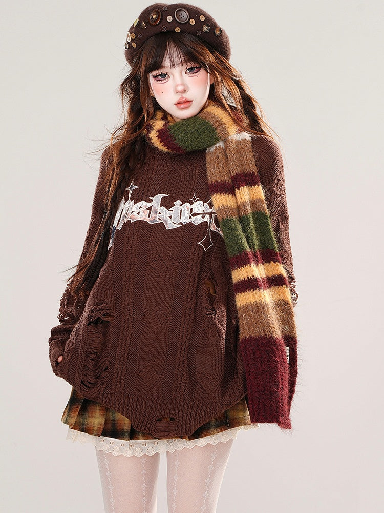 ブラウン/ブラック文字のダメージ加工ホールズルーズセーター