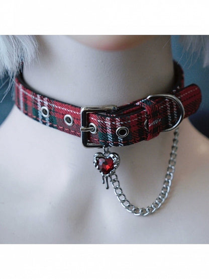 Dark Gothic Heart Accent Choker