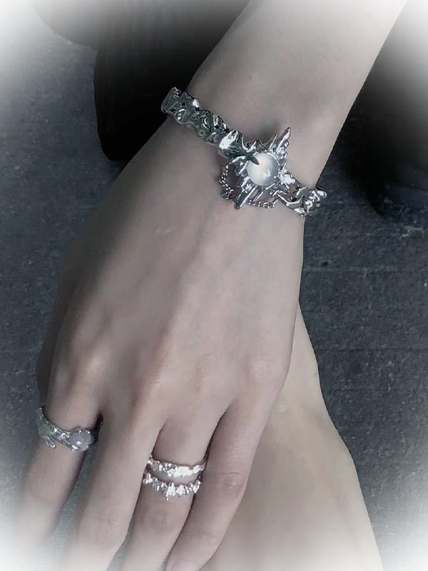White Rhinestone Decoration Silver Bracelet - Kiwi Store