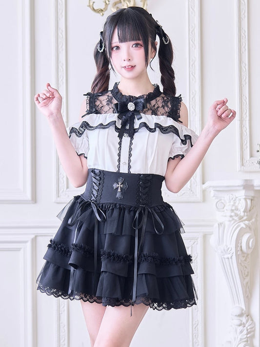 Jirai Kei Weiße Bluse Schwarzer Ausschnitt mit Schulteröffnung Illusion