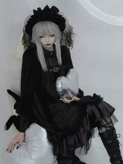 Black Gothic Lolita Pleated Dress with Round Collar, Lace and Metal Accents - Kuroya