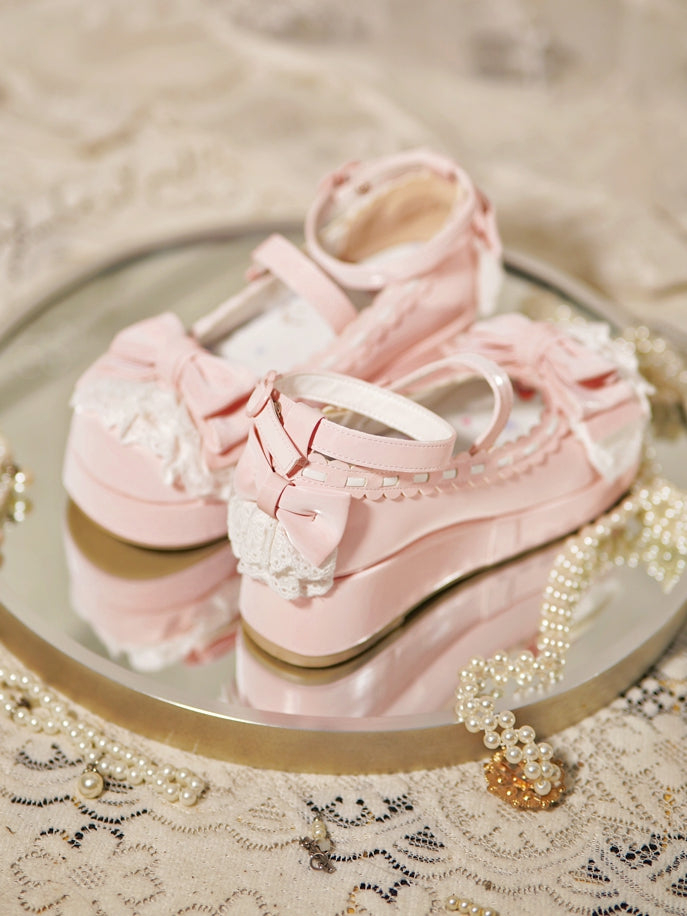Top Herz Plateaus Schnallen an Schleife Baby Pink Besatz Spitze
