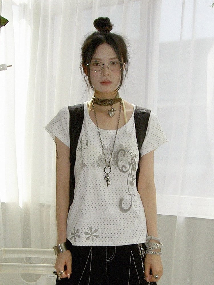 Candelabra Print White Polka Dot Round Neck Tee - innomoood