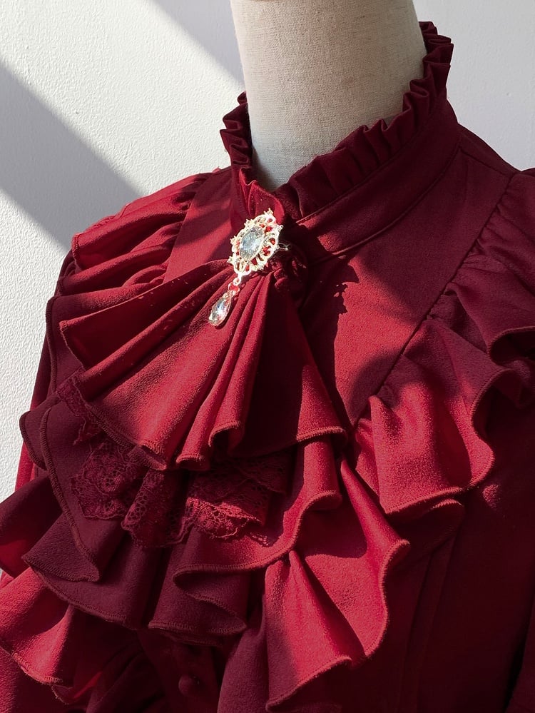 White / Jabot Red