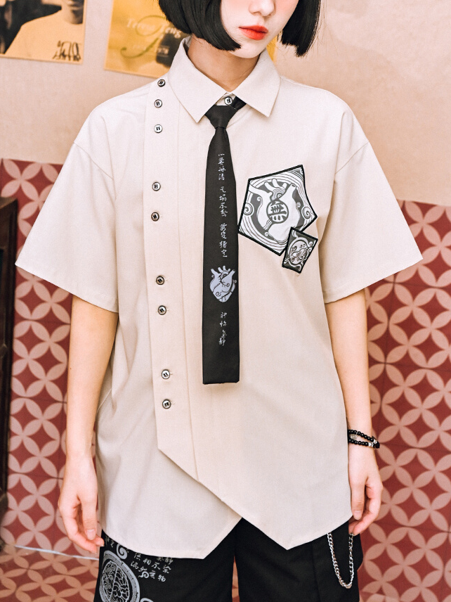 シャツ ホワイト アシンメトリー ボタン 半袖 プレッピー プラケット