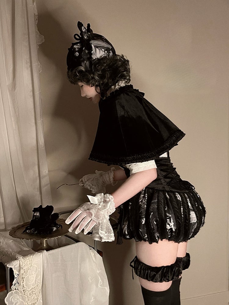 Shoulder Bloomers Lolita Gothic Black Printed Ruffled with Straps