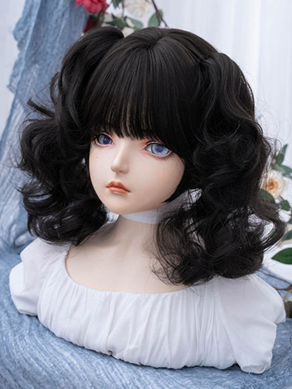 ブラックティーショートボブカット合成ウィッグ、ダブルポニーテールクロークリップ付き