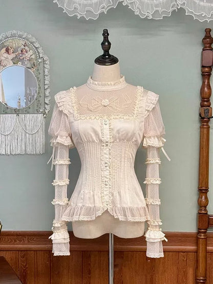 ネックラインフリルレッド/取り外し可能なブラックショートパンツ、シャツスリーブ付きベージュ