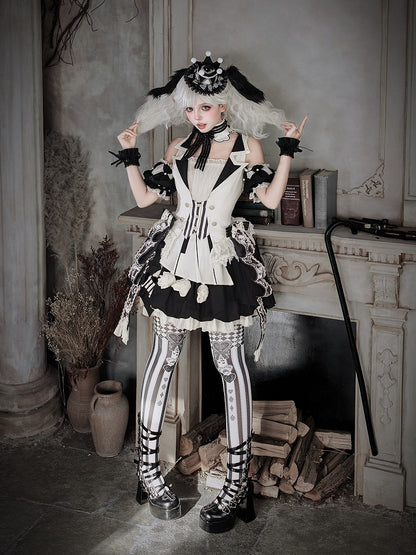 Self-Tie Apron in Classic Black and White - Unknown Star